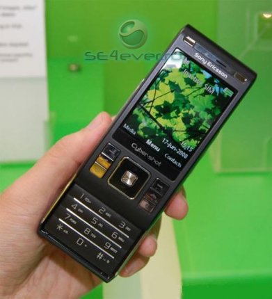  Sony Ericsson C905   