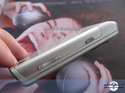 ""     Sony Ericsson T715