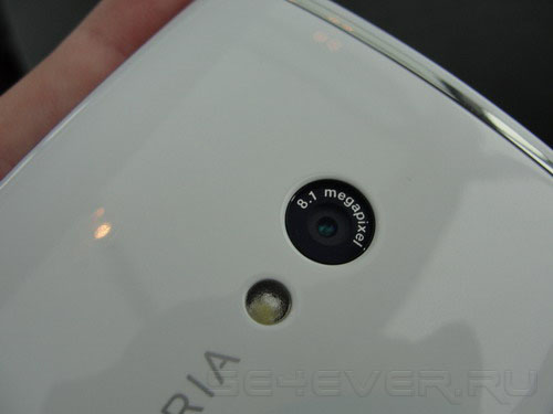   Sony Ericsson XPERIA X10