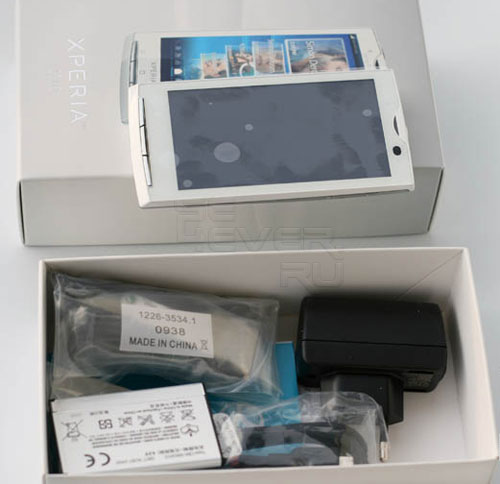 Sony Ericsson XPERIA X10 Unboxing /  Sony Ericsson XPERIA X10 Unboxing